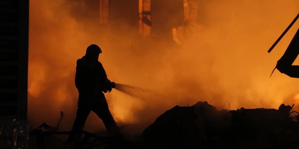 Pri požiari domu v Rusku zahynulo deväť členov rodiny