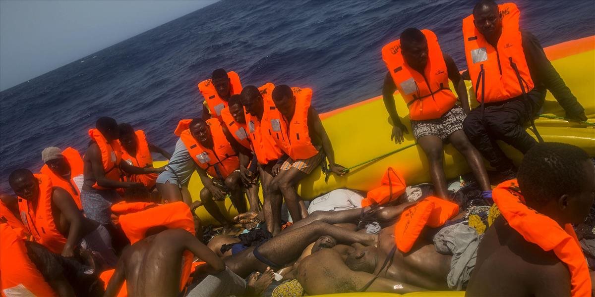 Líbyjská pobrežná stráž vrátila vyše 1000 migrantov z mora do Líbye