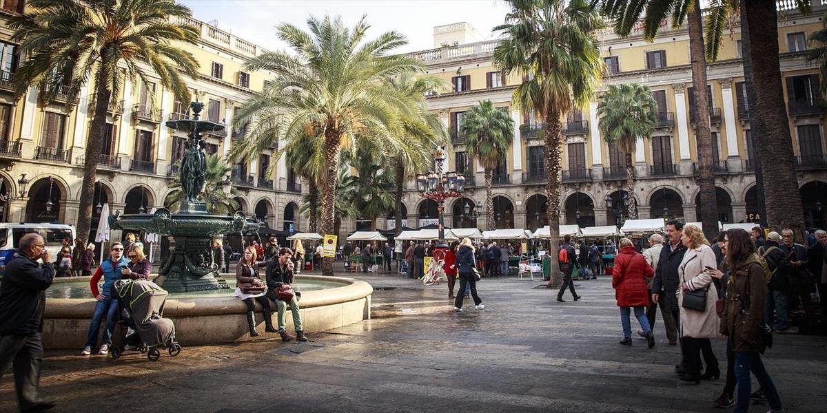 V Španielsku vyčíňajú minikomandá odporcov cestovného ruchu