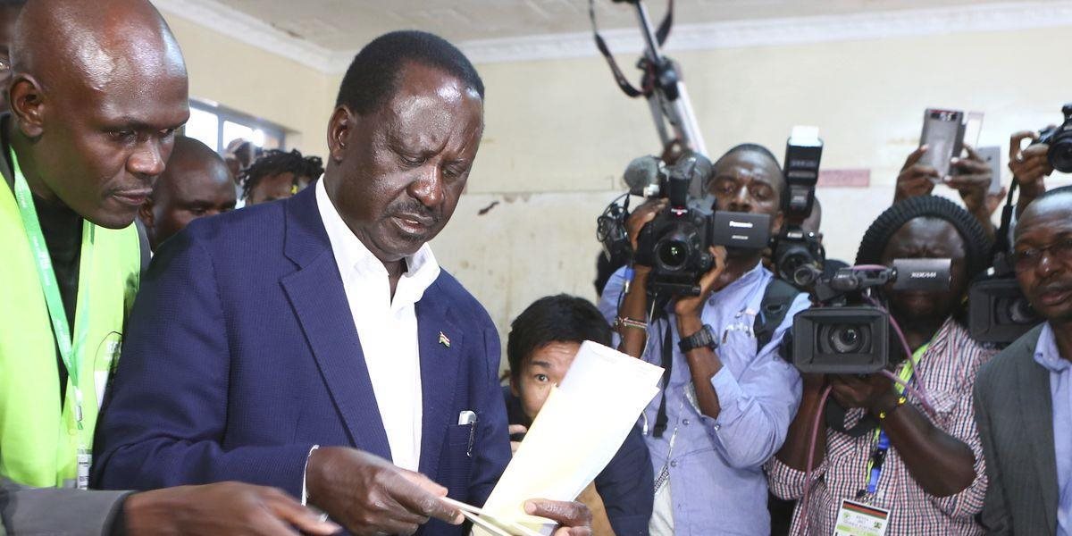 Údaje z volebnej komisie ukazujú víťazstvo opozičného lídra Railu Odingu na post prezidenta Kene