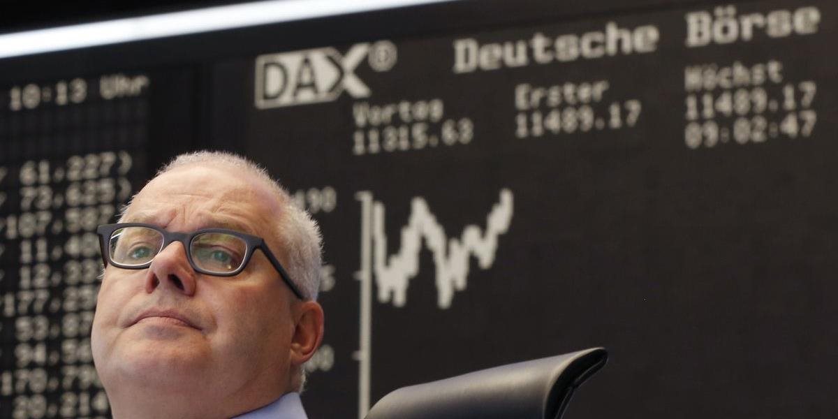 Nemecký index Dax klesol o 1,15 % na 12.014,30 bodu