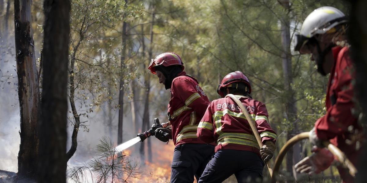 Portugalsko bojovalo v piatok s rekordným počtom požiarov