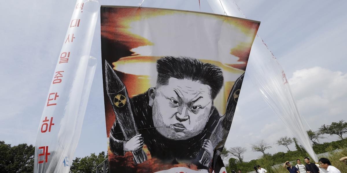 Kim Čong-un chce ešte chvíľu sledovať kroky Spojených štátov