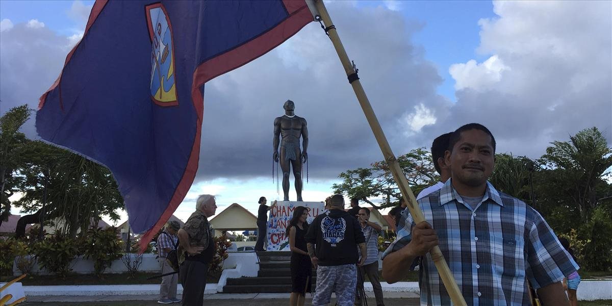 Pôvodní obyvatelia Guamu, ktorý chce kvôli Američanom zbombardovať KĽDR, vyzývajú na mier