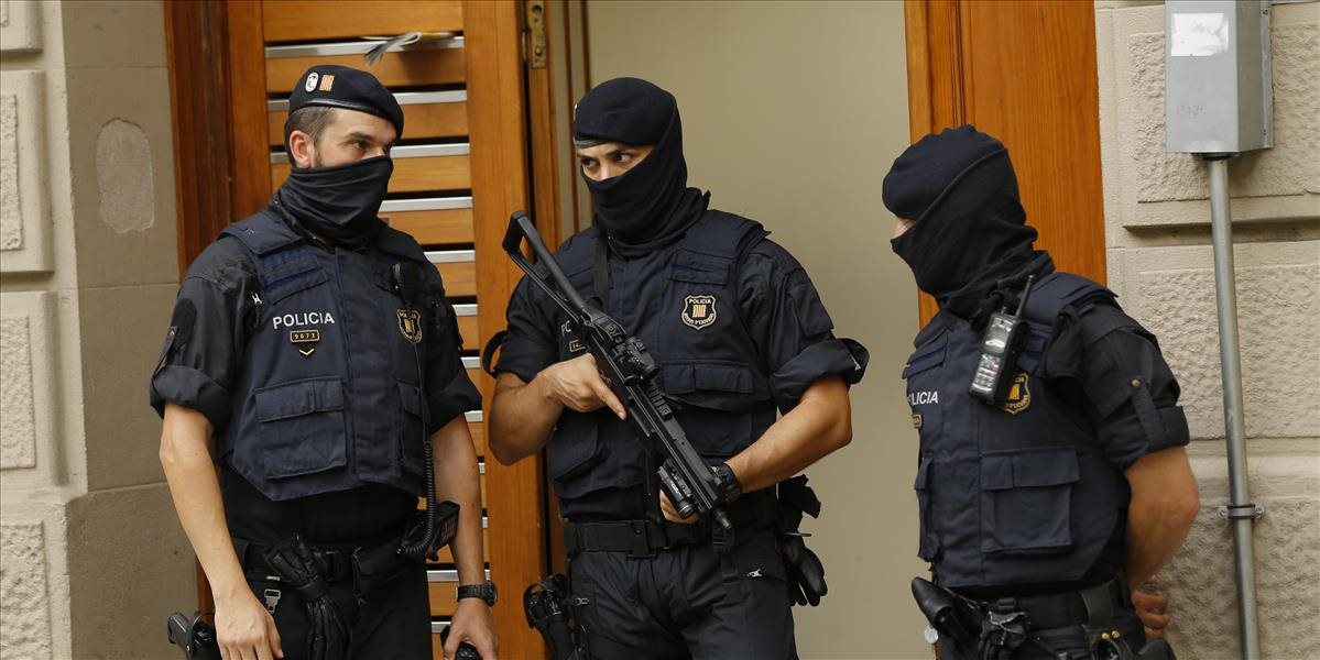 Španielska polícia vykonáva v Alcanare kontrolované explózie