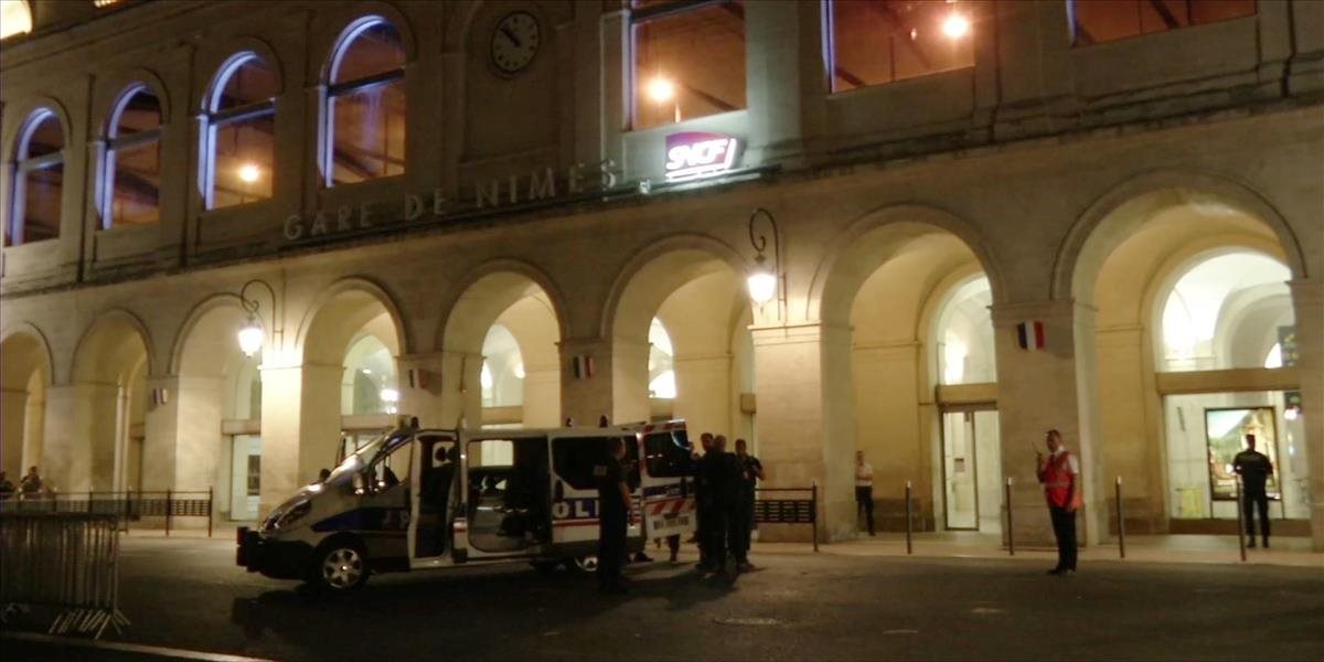 VIDEO Evakuovali železničnú stanicu v Nimes: Zatkli muža s pištoľou