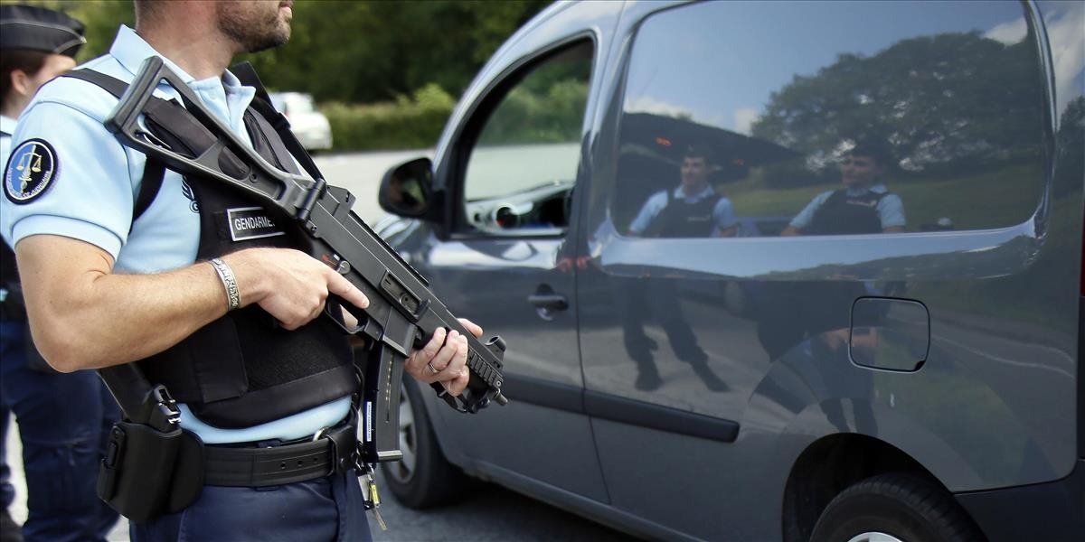 Polícia pátra po podozrivom vodičovi dodávky z útokov v Barcelone