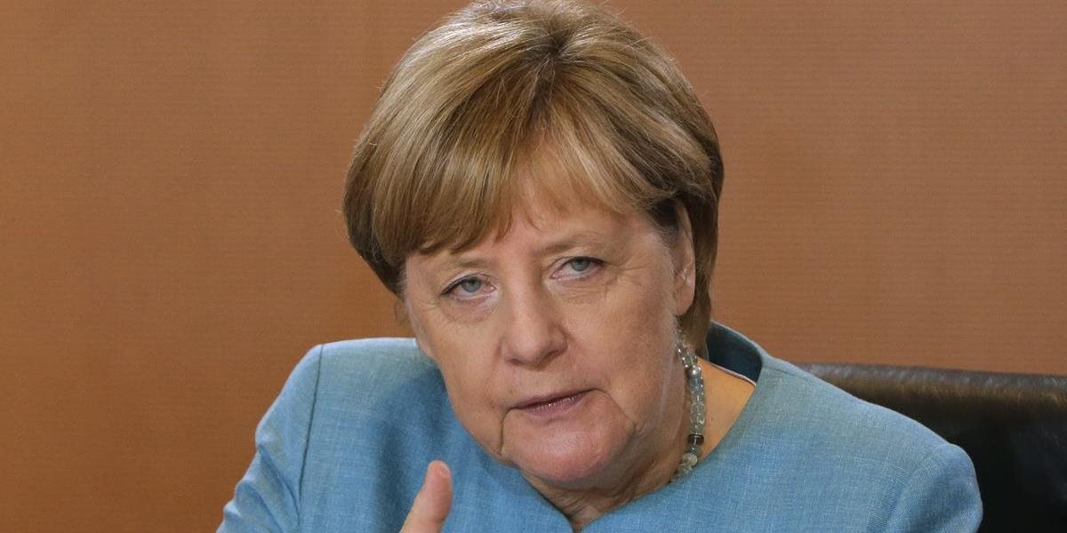 Merkelová: Vysoké odmeny v automobilkách nie sú spravodlivé, chce zabrániť zákazu dieselových áut