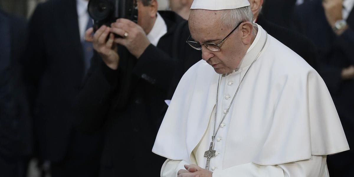 Pápež František sa modlil za obete zemetrasenia na ostrove Ischia
