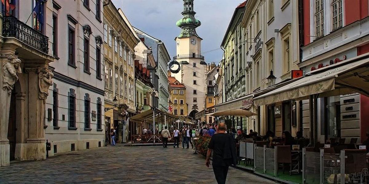 Počet cudzincov pracujúcich na Slovensku neustále rastie