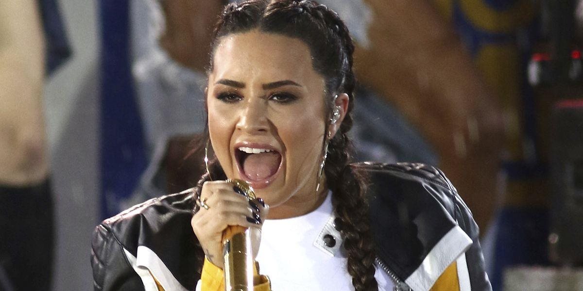 Speváčka Demi Lovato vydá v septembri album Tell Me You Love Me