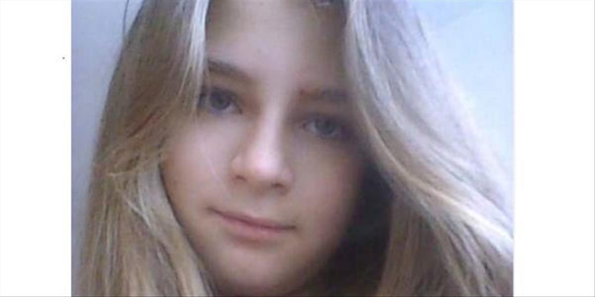 Polícia pátra po nezvestnej 14-ročnej Nikole Karulovej