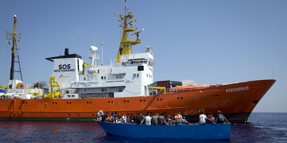 Rumunská pobrežná stráž zadržala loď s 87 migrantmi