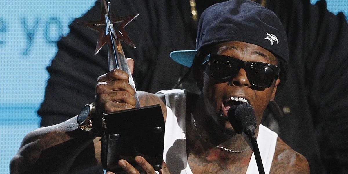 Rapper Lil Wayne skončil v nemocnici