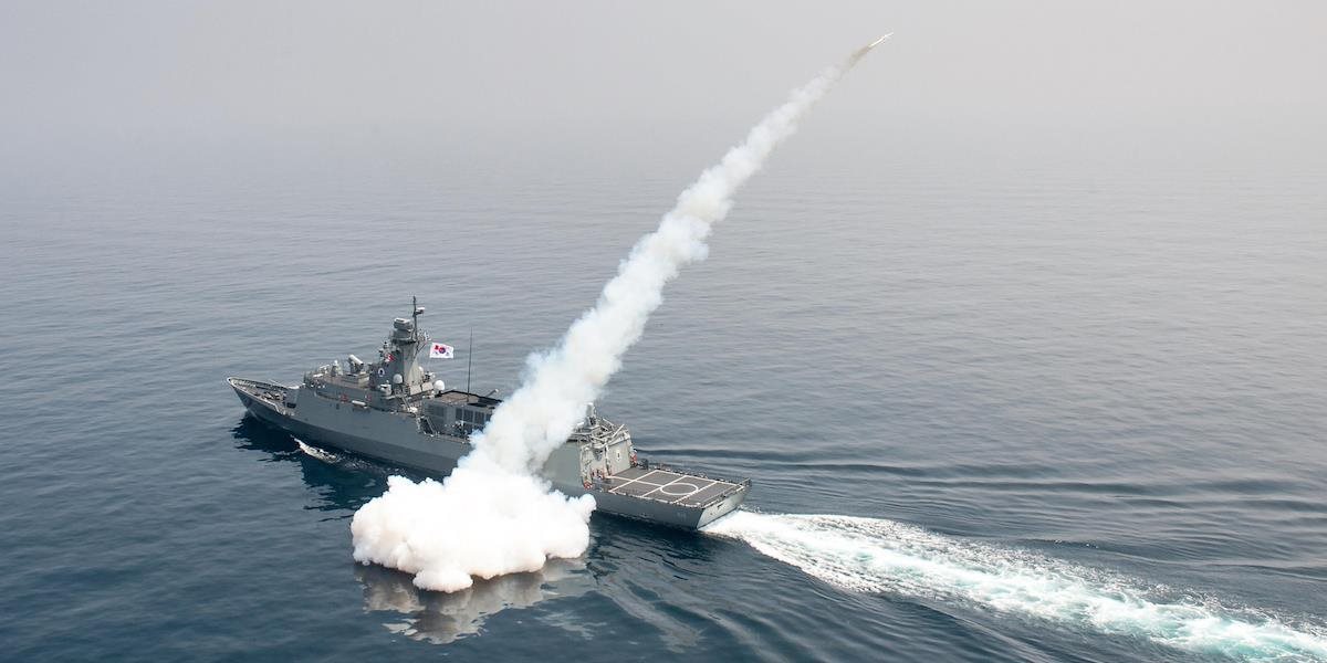 Juhokórejské námorníctvo malo cvičenie s ostrou streľbou: Plánujú pokračovať ďalšími