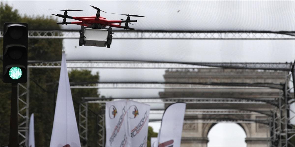 Francúzsko chce vstúpiť do klubu krajín používajúcich ozbrojené drony