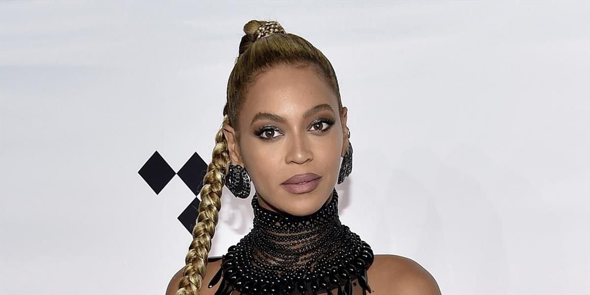 Beyoncé vydávala jedlo obetiam hurikánu Harvey