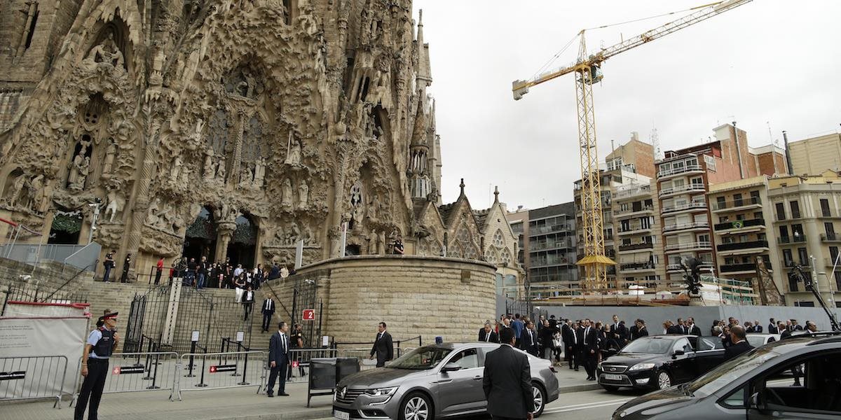 Evakuovali známu katedrálu Sagrada Família v Barcelone