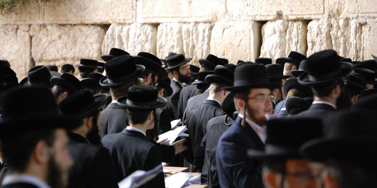 Súd v Izraeli zrušil zákon o vojenskej službe zvýhodňujúci ultraortodoxných židov