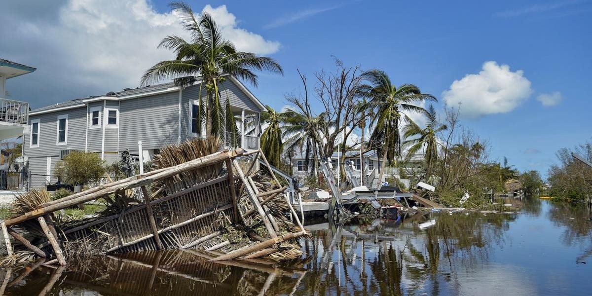 Na Floride, ktorou sa prehnal hurikán Irma ostávajú milióny ľudí bez elektriny