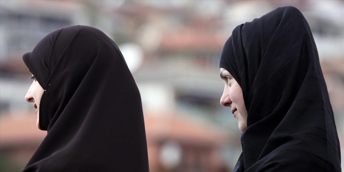 Do Belgicka nevpustili Dánku, ktorá si odmietla sňať moslimský závoj