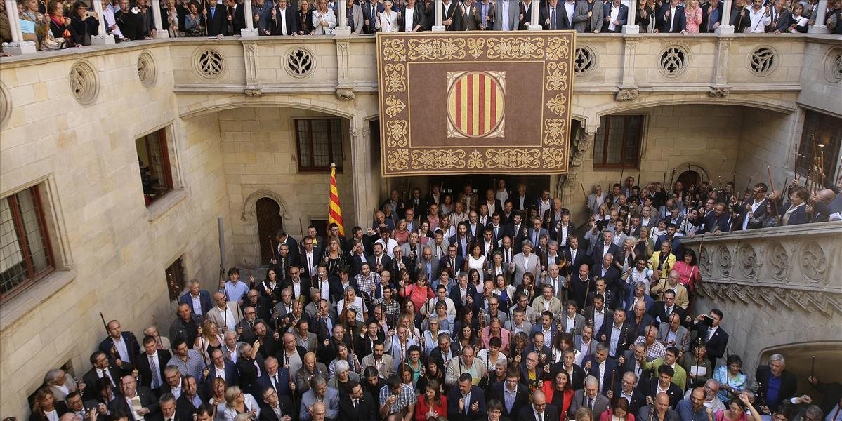 V Barcelone sa zišlo vyše 700 starostov podporujúcich referendum