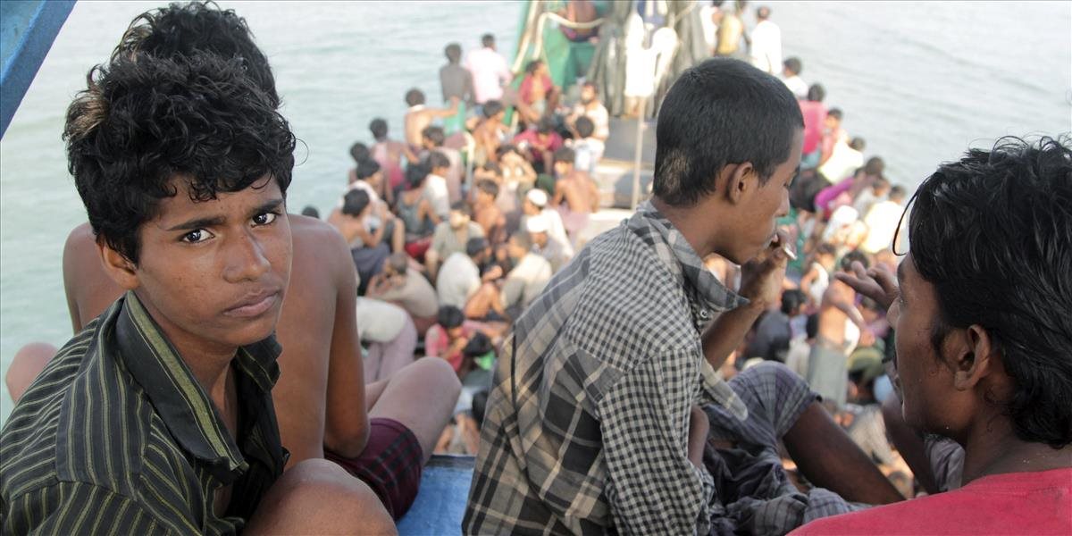 Vláda zakázala Rohingom cestovať po krajine