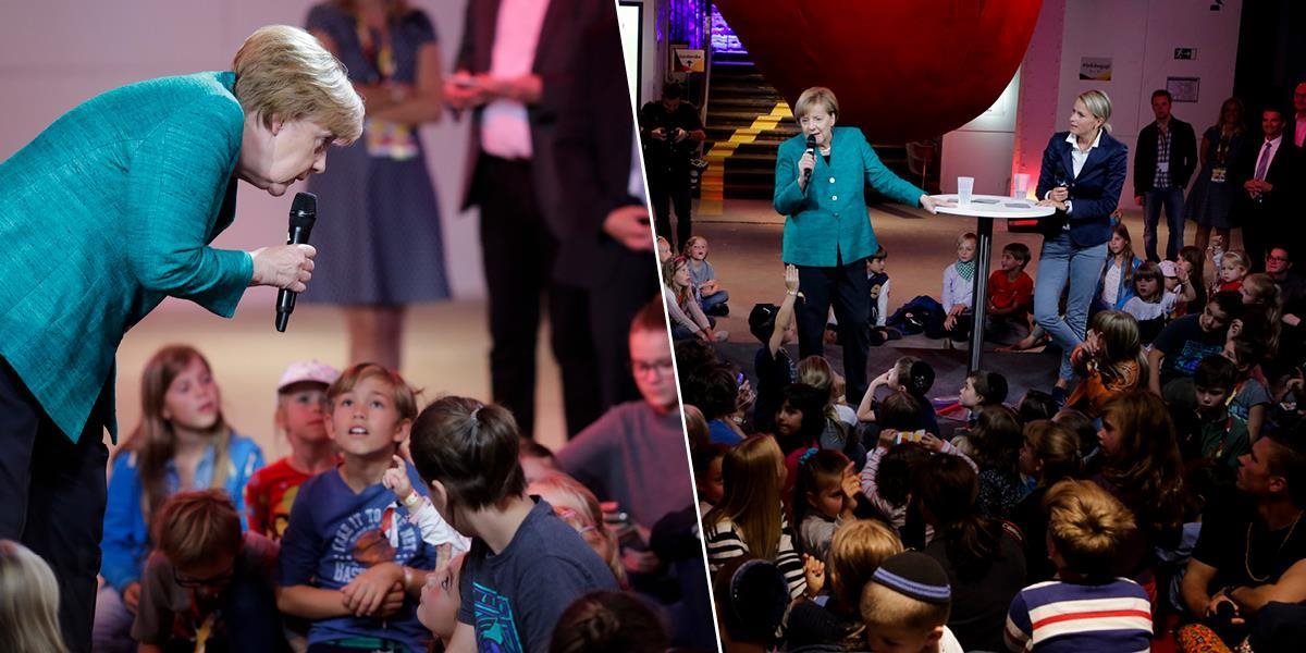 FOTO Angela Merkelová odpovedala na otázky na detskej tlačovej konferencii