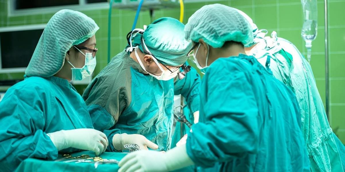 FOTO V Austrálii uskutočnili prvú transplantáciu kosti vytlačenej pomocou 3D tlačiarne