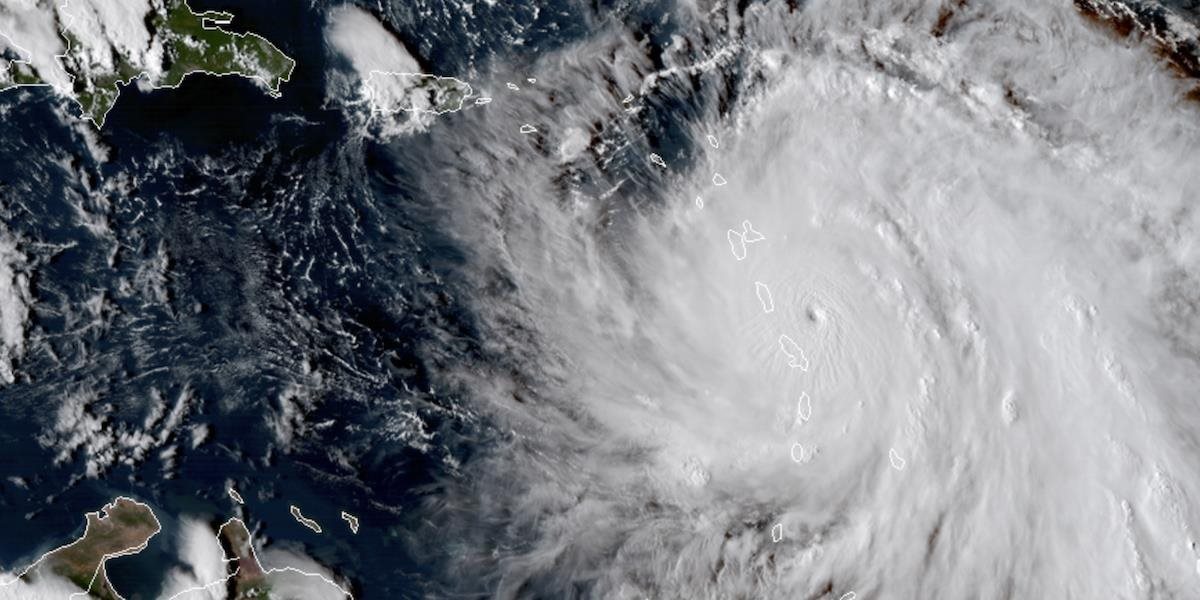 Hurikán piatej kategórie Maria pustoší ostrov Dominika: Mieri ku Guadeloupe