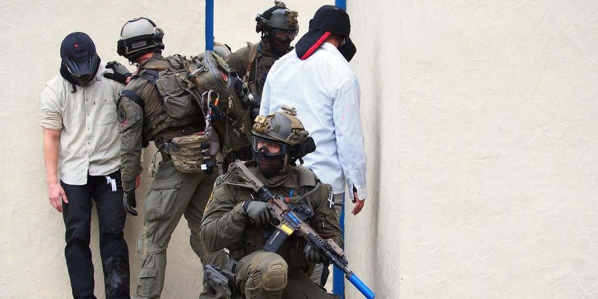 FOTO Vo výcvikovom stredisku Lešť dnes cvičili elitné protiteroristické jednotky