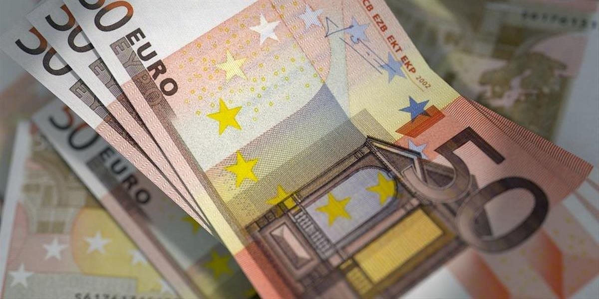 Pre falošné eurobankovky zadržali v siedmich krajinách 53 podozrivých. Zatýkali aj na Slovensku.