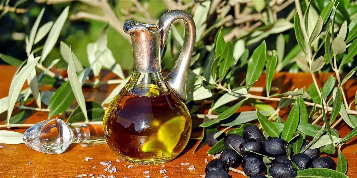 Výber oleja na varenie je otázkou aj nášho zdravia. Olivový môže byť pri vyprážaní pre organizmus katastrofou
