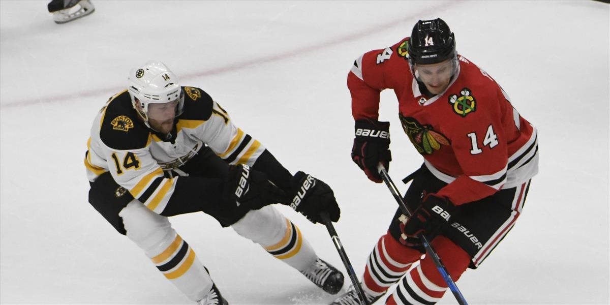 NHL: Pánikove Chicago zdolalo v príprave Boston 1:0