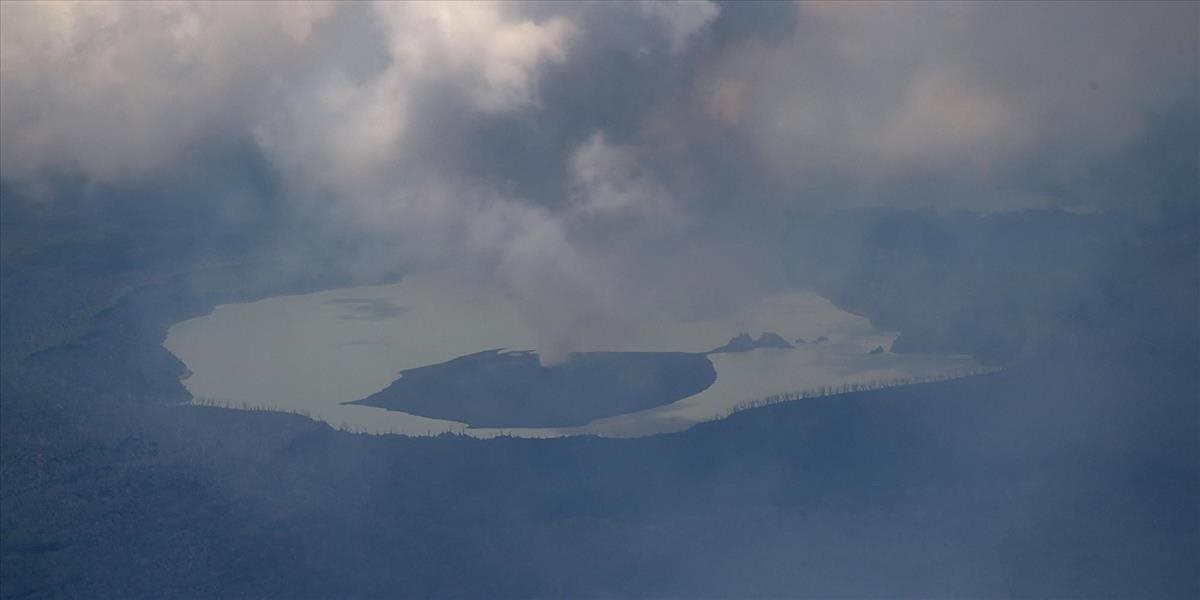 VIDEO V Tichomorí sa prebudila sopka: Evakuovali viac ako  11.000 ľudí!