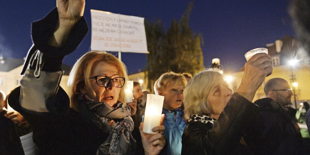 FOTO Tisíce Poliakov protestovali proti prezidentovým návrhom na reformu justície