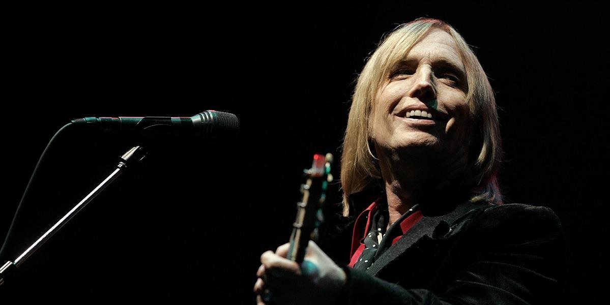 AKTUALIZOVANÉ Vo veku 66 rokov zomrel rockový spevák Tom Petty. Nezabudneme na teba, odkazuje Bob Dylan