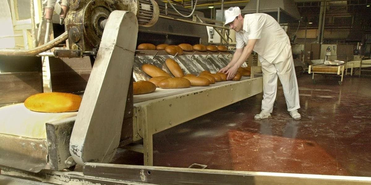 Slovenskí pekári bijú na poplach, zavedenie príplatkov za prácu v noci a počas víkendov ich zruinujú