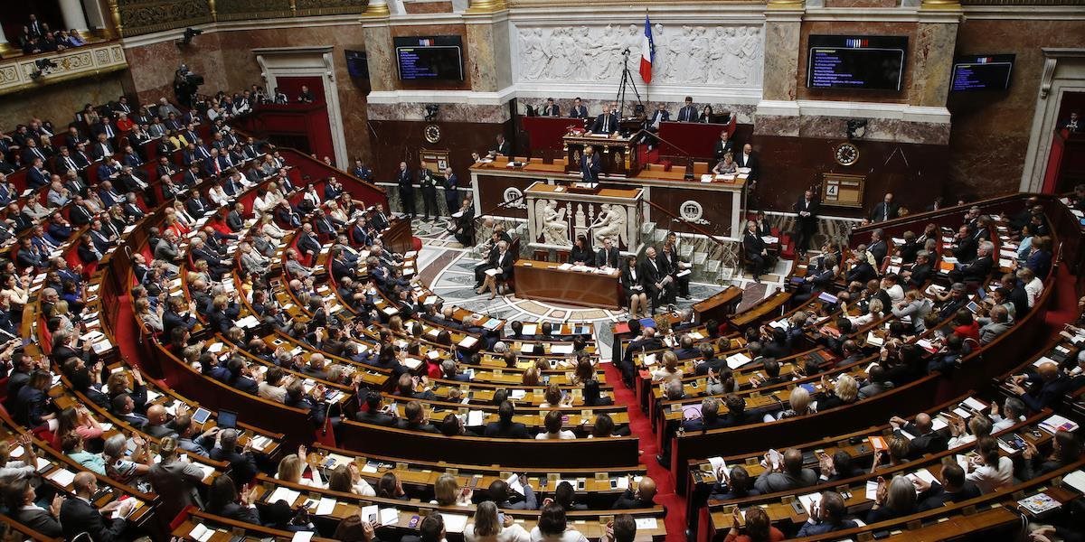 Národné zhromaždenie v Francúzsku prijalo nový protiteroristický zákon