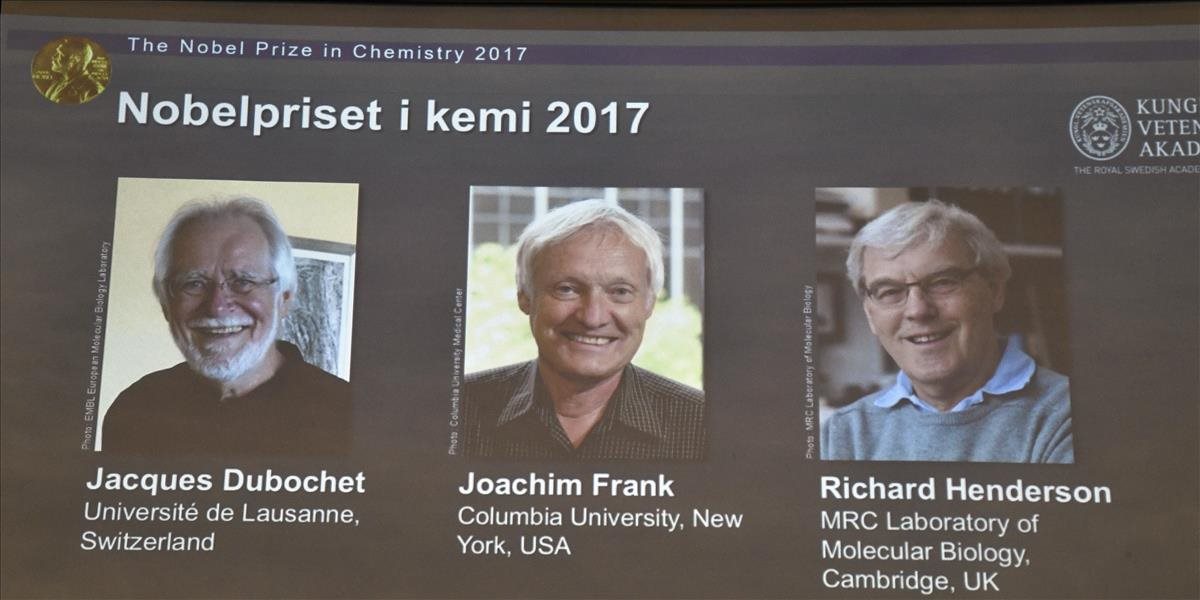Nobelovu cenu za chémiu získala trojica vedcov