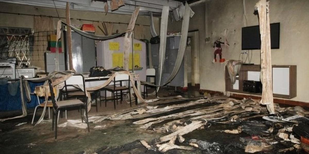 Ochrankár v Brazílii podpálil jasličky: Najmenej štyri deti zomreli