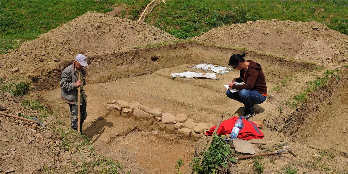 Archeológovia mali úspešnú sezónu, skúmali hrady i zaniknuté osady