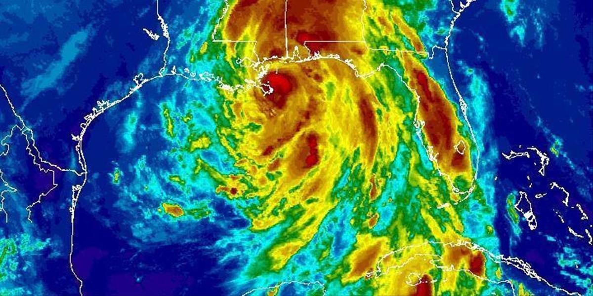 Hurikán Nate dorazil na pobrežie Louisiany