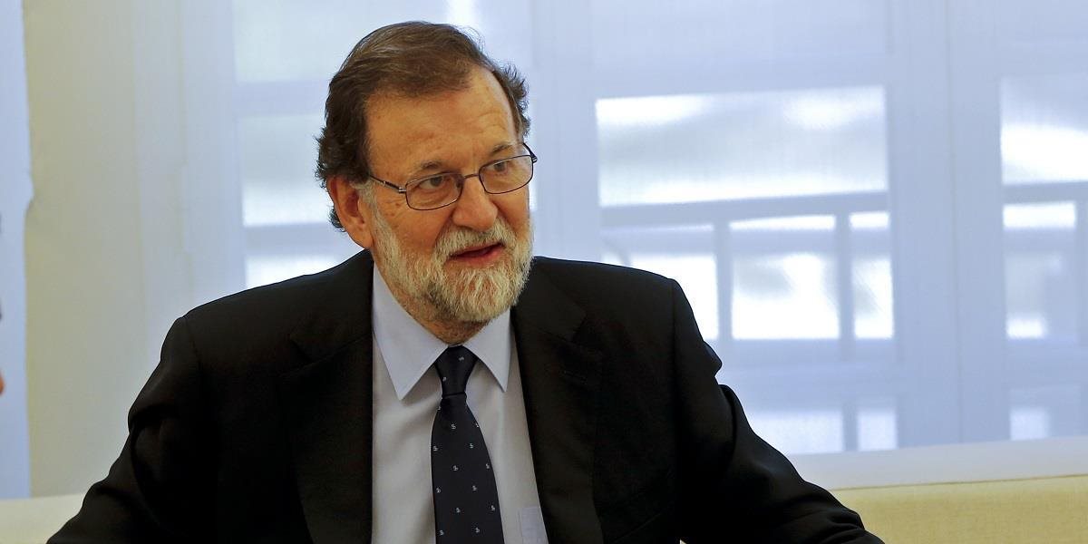 Španielsky premiér nevylučuje obmedzenie autonómie Katalánska