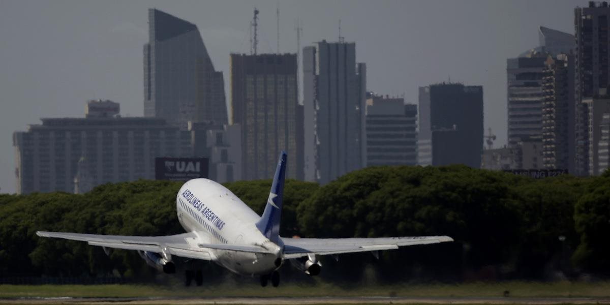 Argentínske aerolínie prestali lietať do venezuelského Caracasu