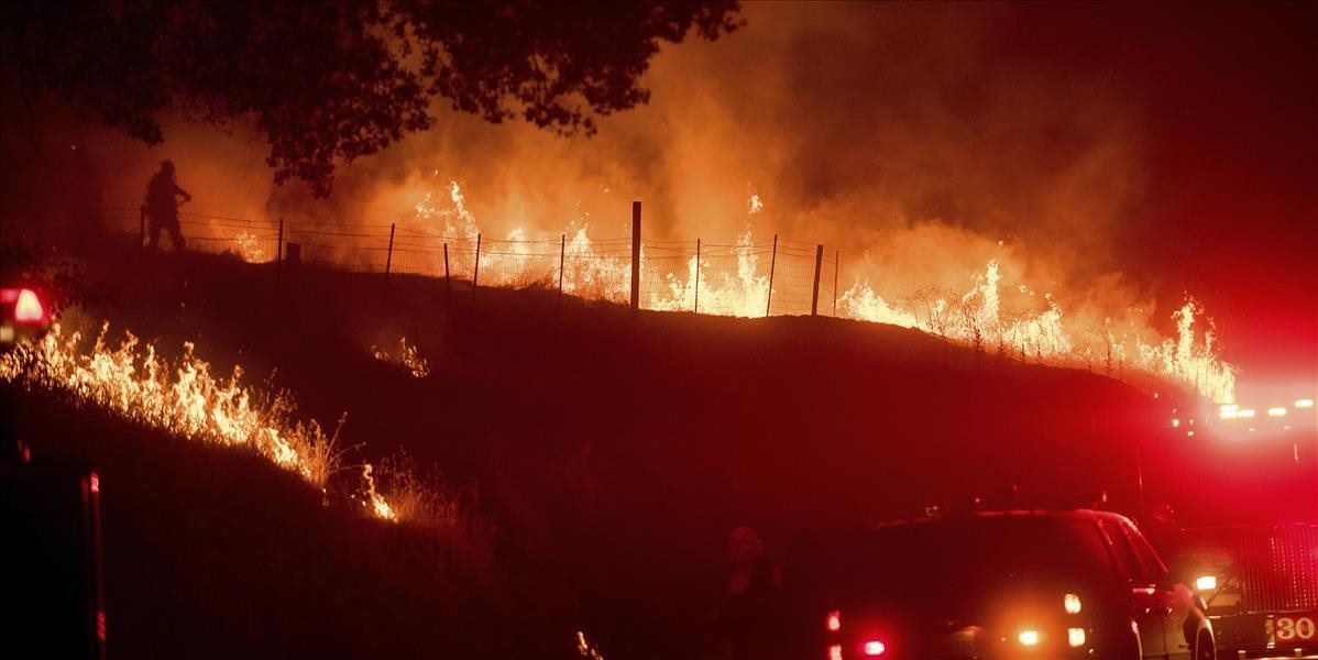 Severnú Kaliforniu trápia viaceré lesné požiare