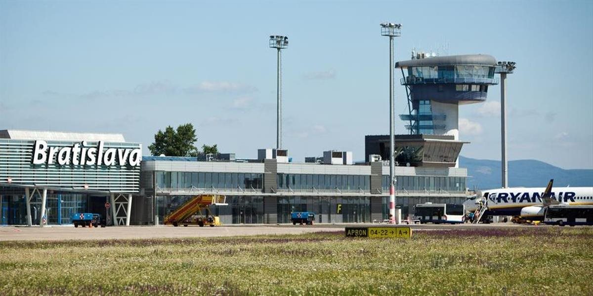 Letisko Bratislava vybavilo v septembri rekordných vyše 220-tisíc cestujúcich