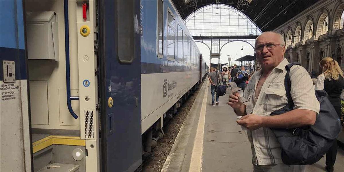 Maďarská polícia chystá dvojdňovú raziu na staniciach a vo vlakoch aj kvôli migrantom