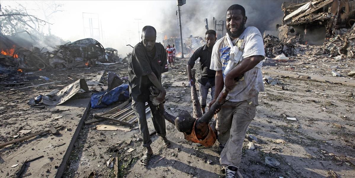 Bombový útok v Mogadiše si vyžiadal vyše 50 obetí