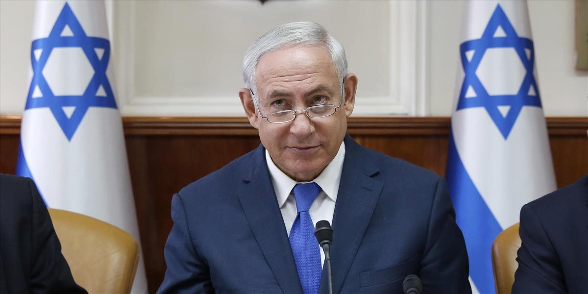 Premiér Netanjahu sa sporí s políciou ohľadom únikov o jeho kauzách